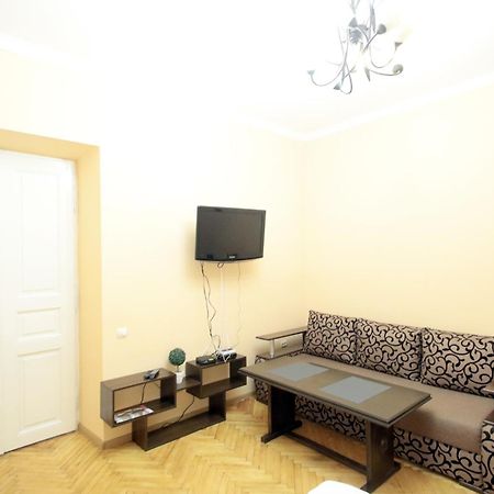 "Deluxe Apartments" K 45 - 1128 Lviv Eksteriør bilde